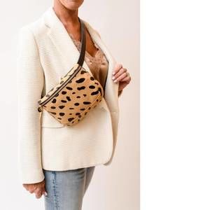 Nwt clare v. jaguar fanny pack in leopard